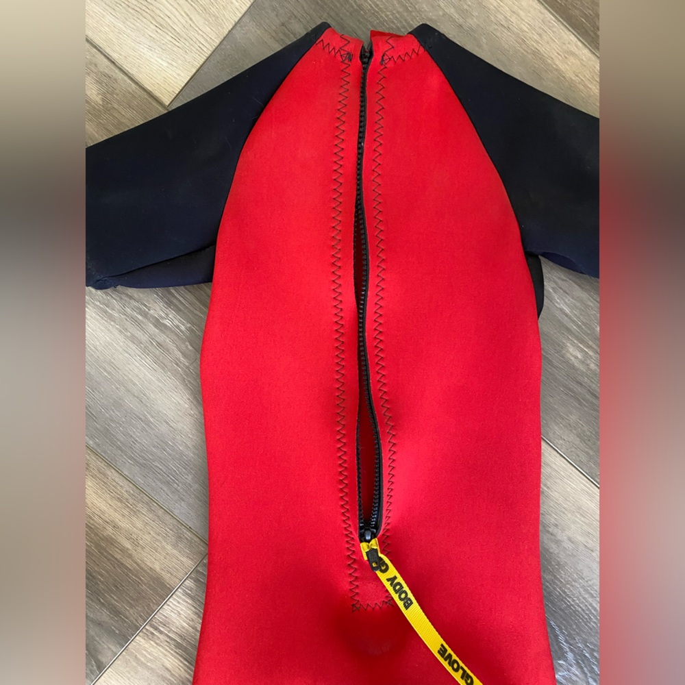 DISNEY x BODY GLOVE CHILDREN’S WETSUIT - Picture 4 of 10